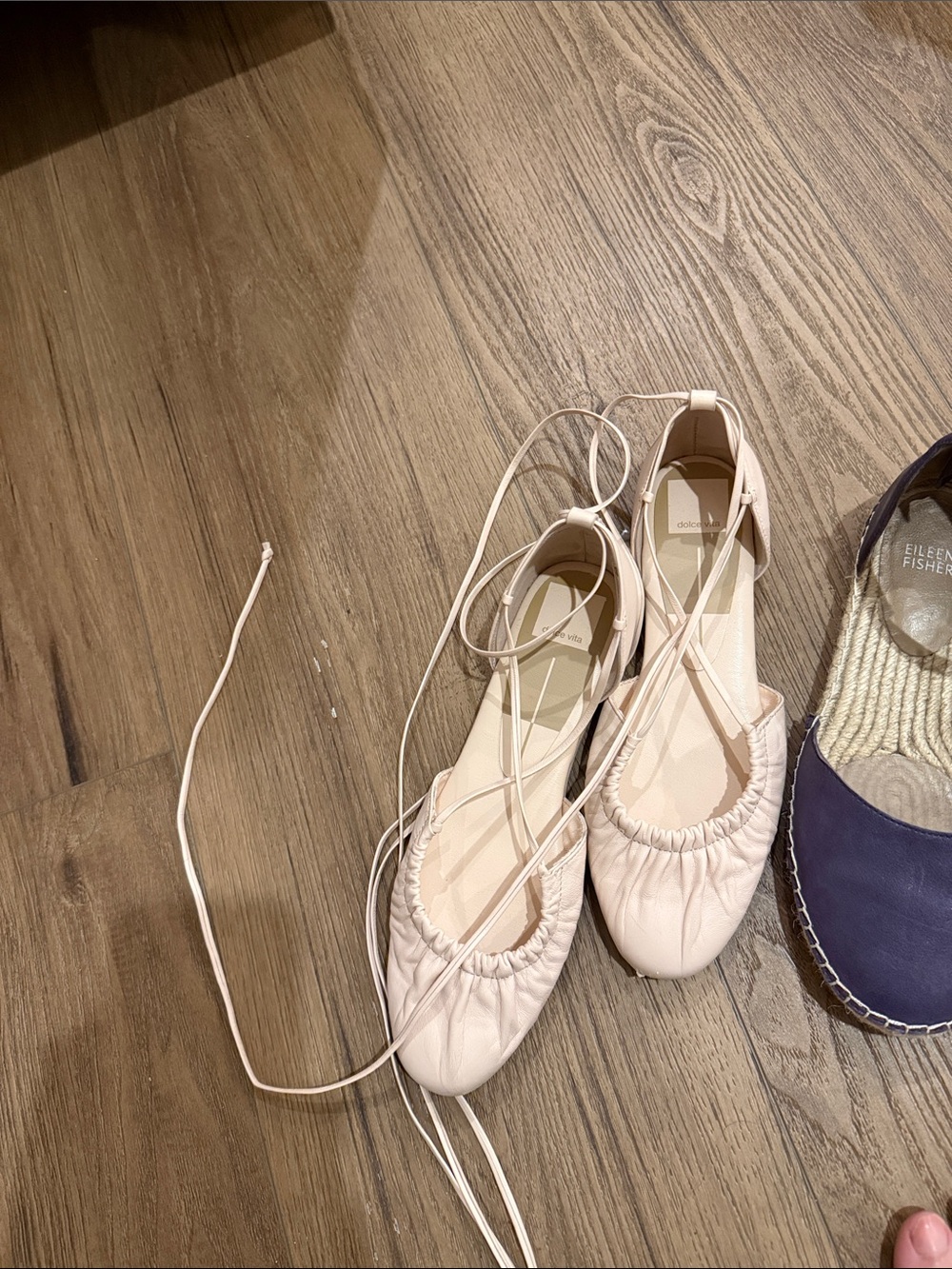 Dolce Vita / Cancun Cream Ballet Lace Up Leather Flats light pink  Size 8.5 - Picture 4 of 8